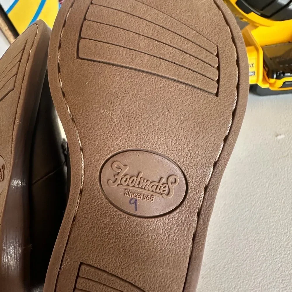 FootMates Dark Brown Kids Dress Shoes